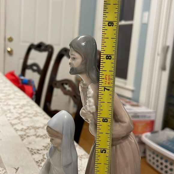 NAO by LLADRO #2456 Holy Family ceramic collectible figurine - Picture 4 of 4